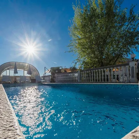 Apartman Mit Privater Terrasse Und Meerblick