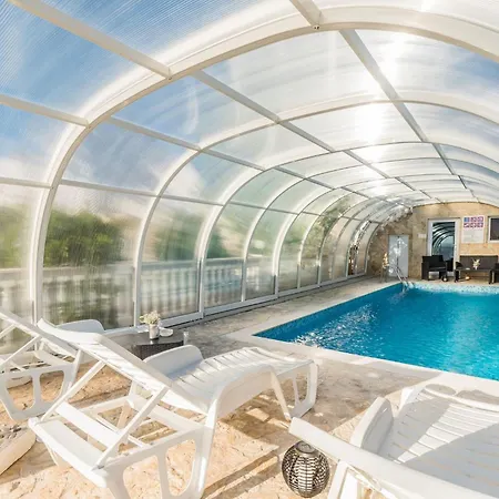 Apartment Mit Privater Terrasse Und Meerblick Crikvenica